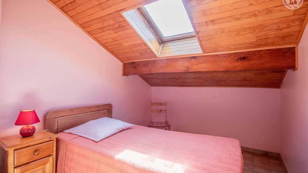 Photo of Bedroom in Albiez-le-Vieux