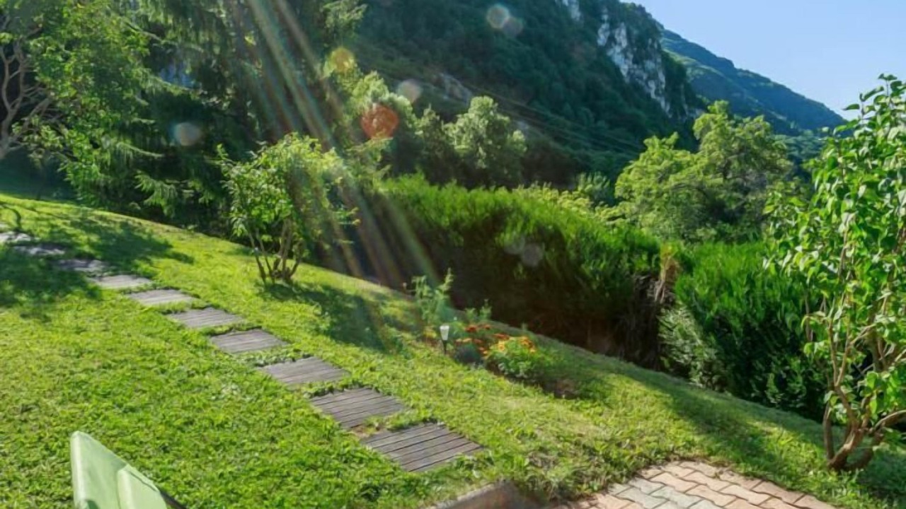 Photo of Outdoor in Pragondran