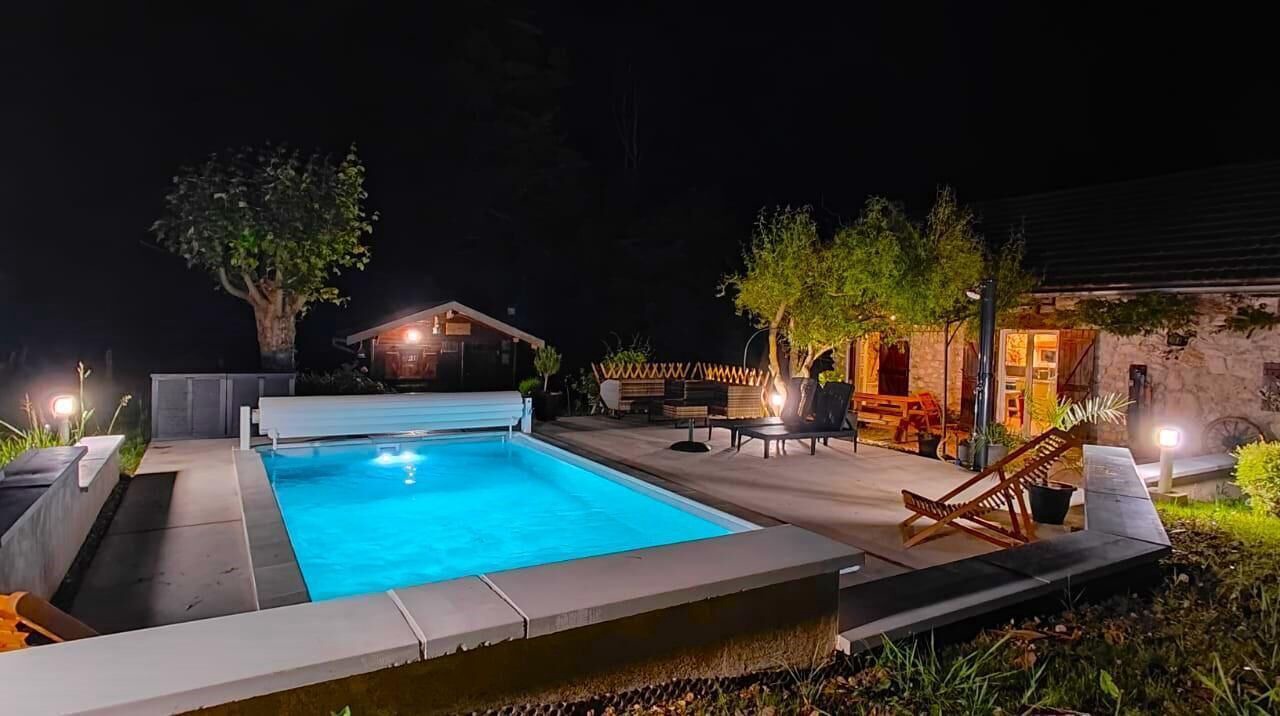 Photo of Outdoor in Meyrieux-Trouet