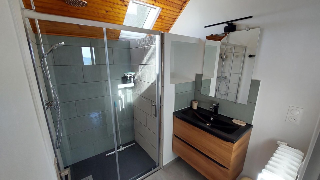 Photo of Bathroom in Trevignin