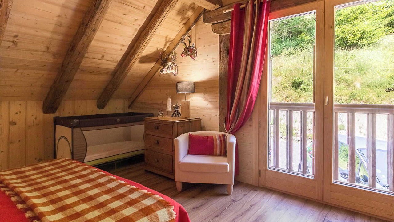 Photo of Bedroom in Queige