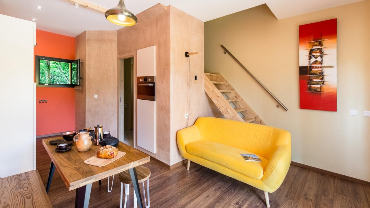 Photo of Livingroom in Yenne