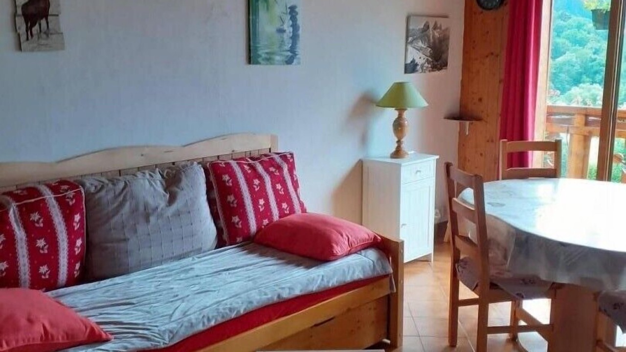 Photo of Livingroom in Albiez-Montrond