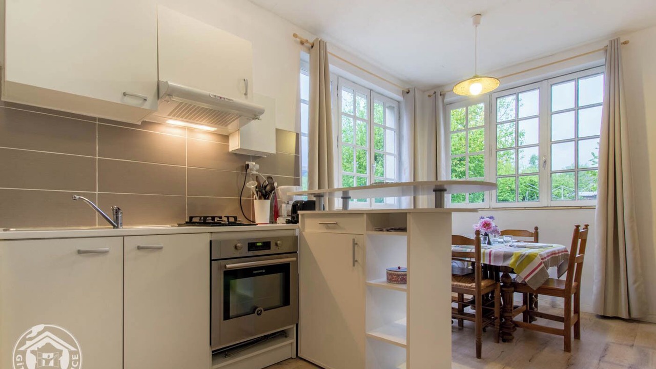 Photo of Kitchen in Lepin-le-Lac