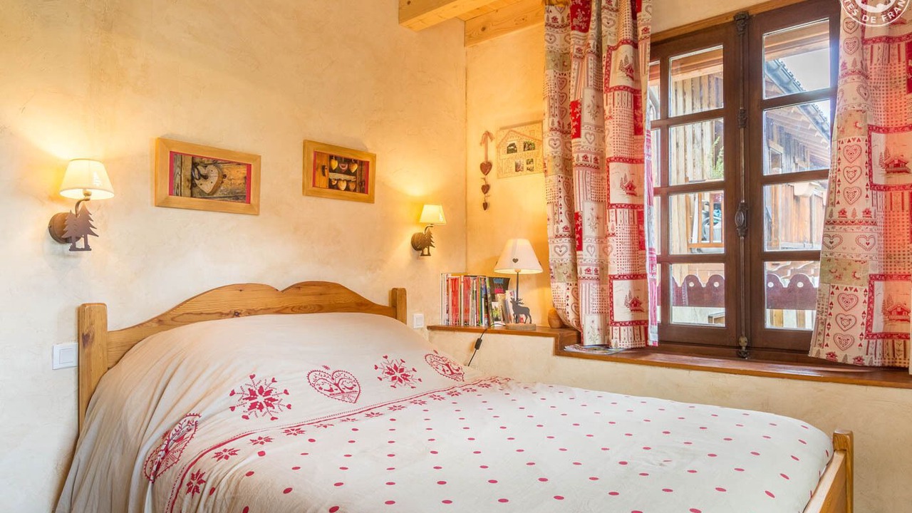 Photo of Bedroom in Doucy-Combelouviere