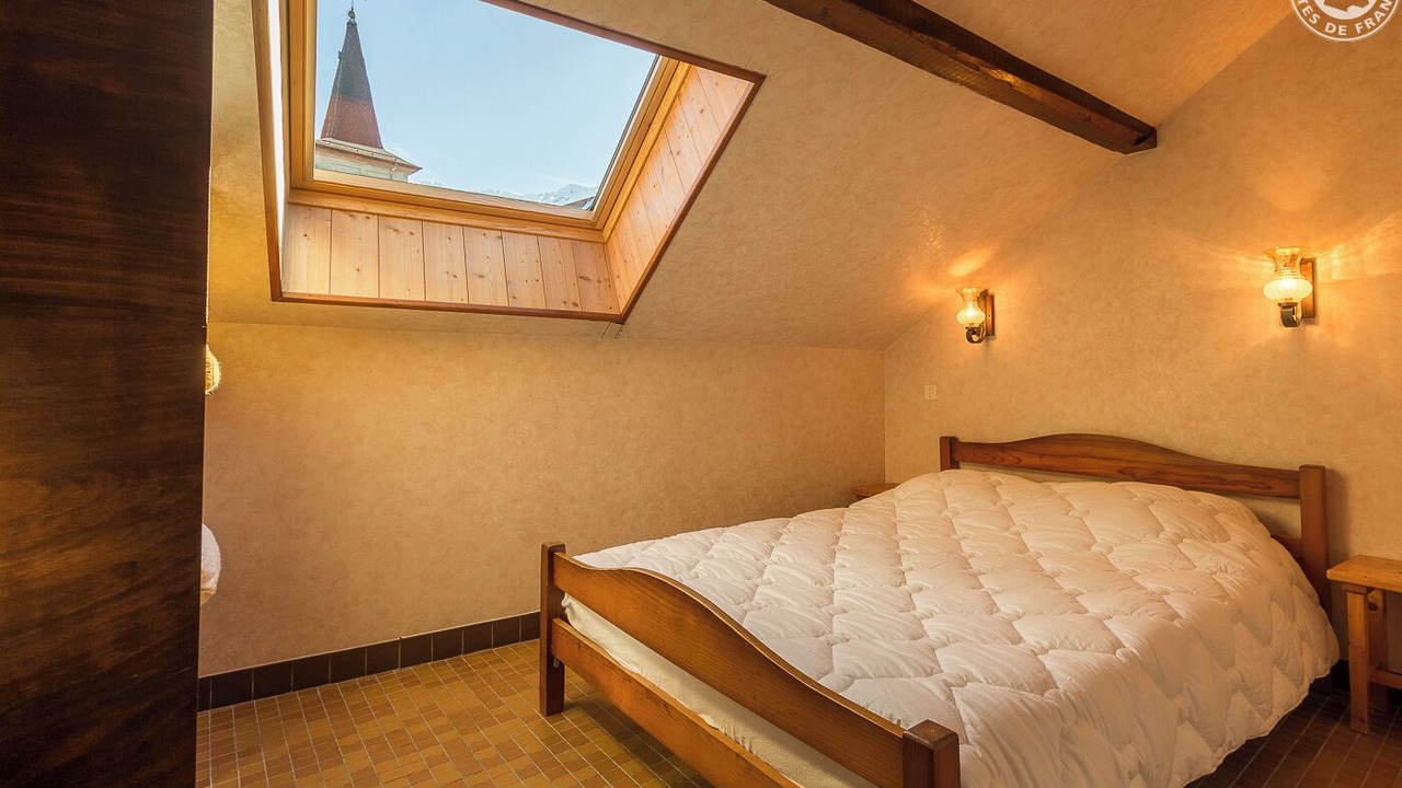 Photo of Bedroom in Montsapey