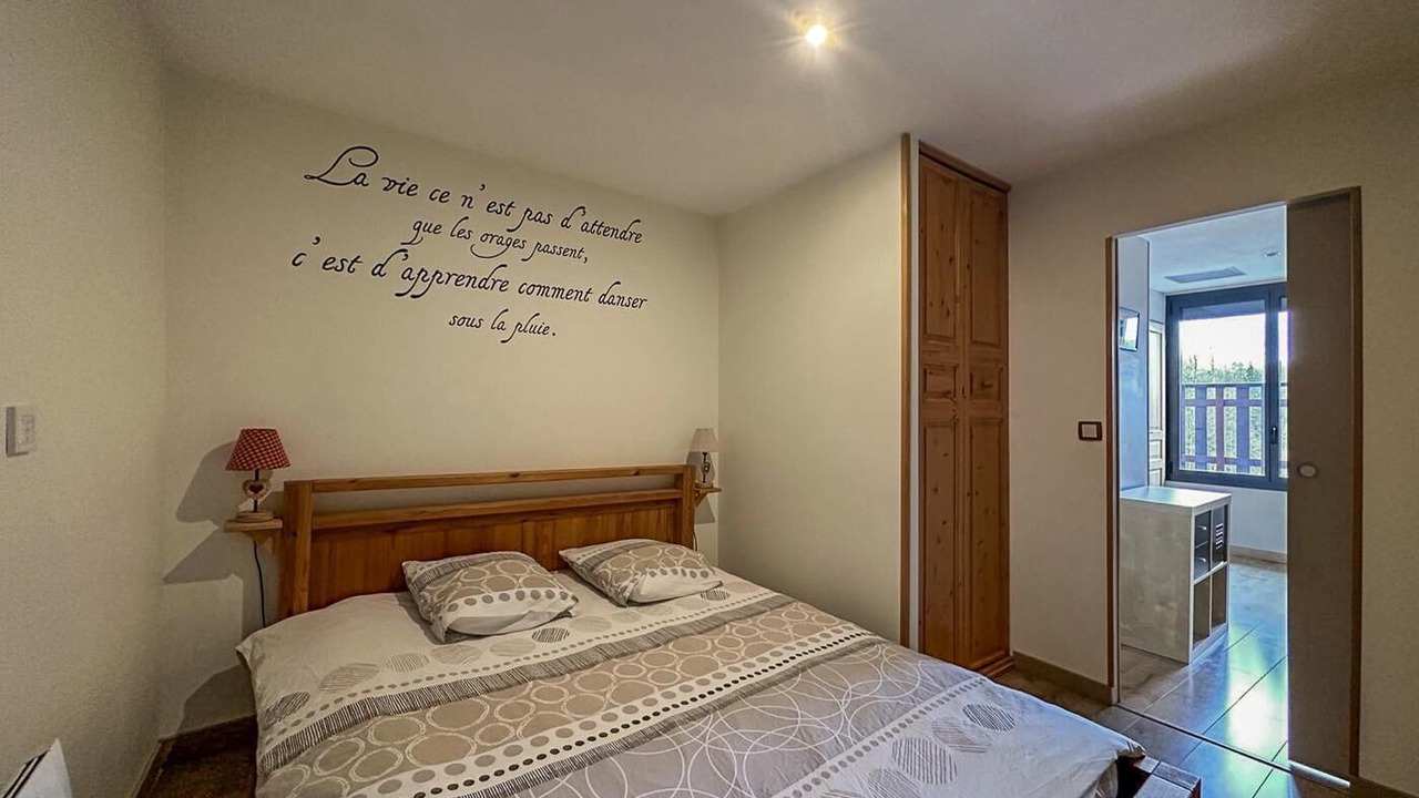 Photo of Bedroom in Novalaise