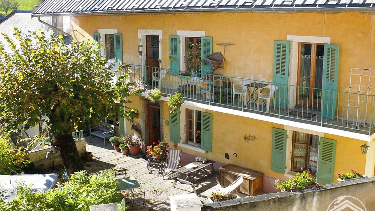 Photo of Patio Balcony in La Thuile
