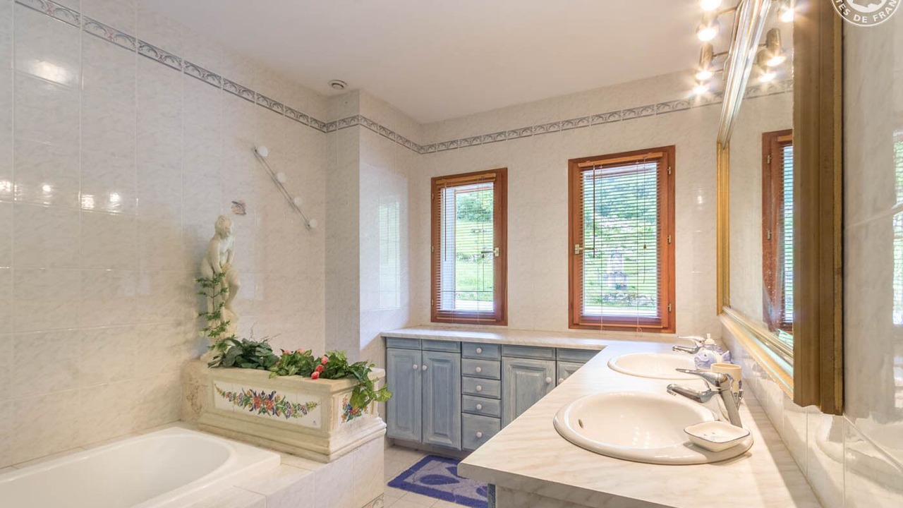 Photo of Bathroom in Sainte-Reine