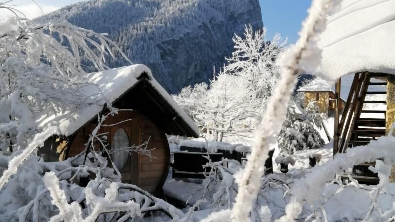 Photo of Outdoor in Corbel