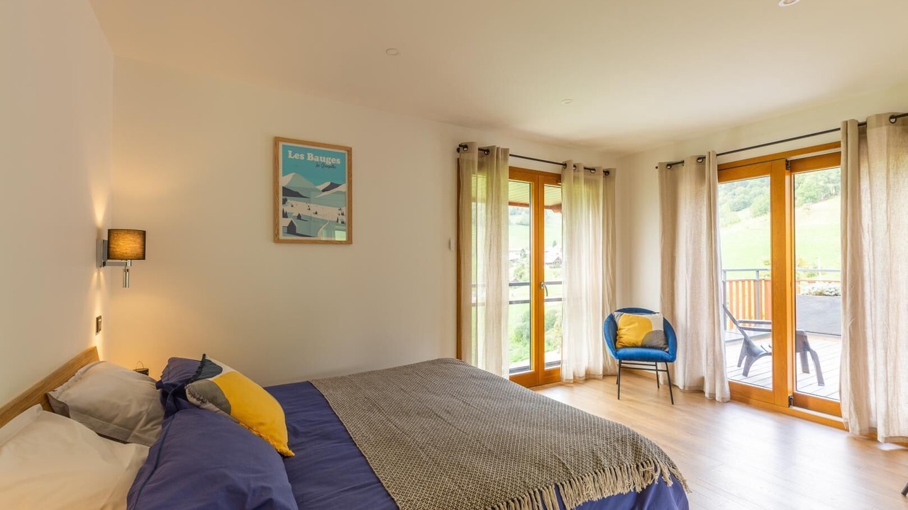 Photo of Bedroom in Bellecombe-en-Beauges