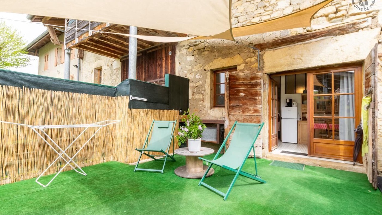 Photo of Outdoor in Ayn