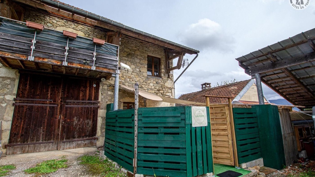 Photo of Outdoor in Ayn