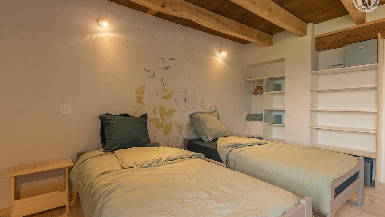 Photo of Bedroom in Yenne