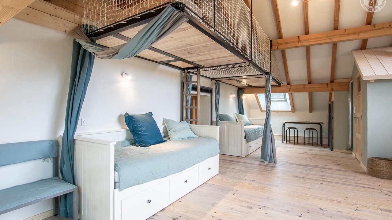 Photo of Bedroom in Yenne