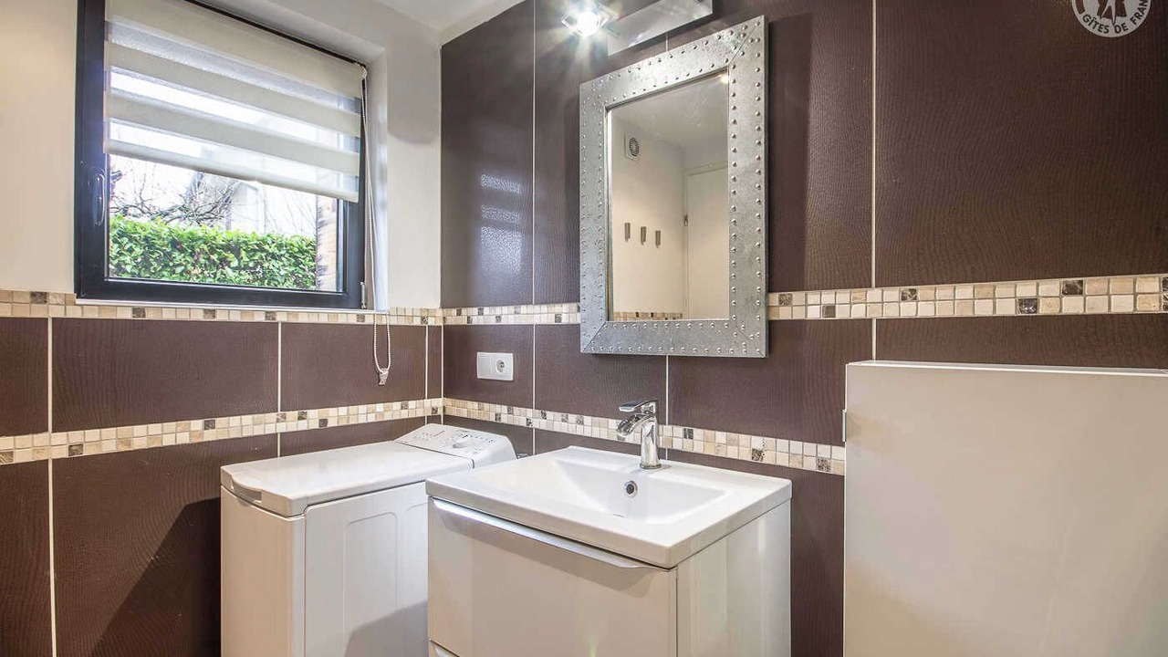 Photo of Bathroom in Voglans