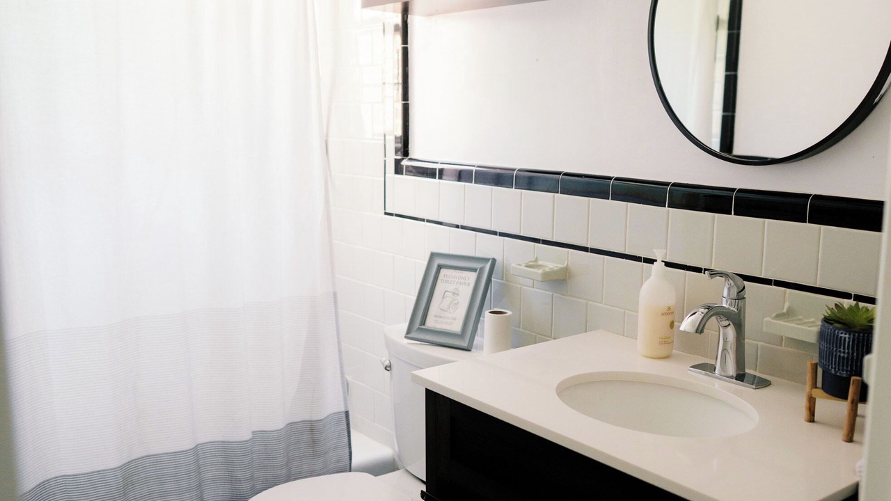 Photo of Bathroom in Burkeville
