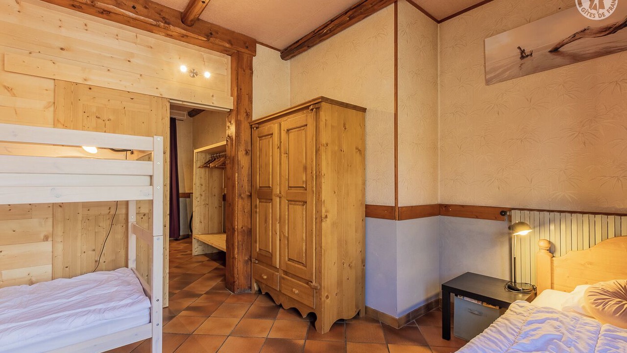 Photo of Bedroom in Albiez-Montrond