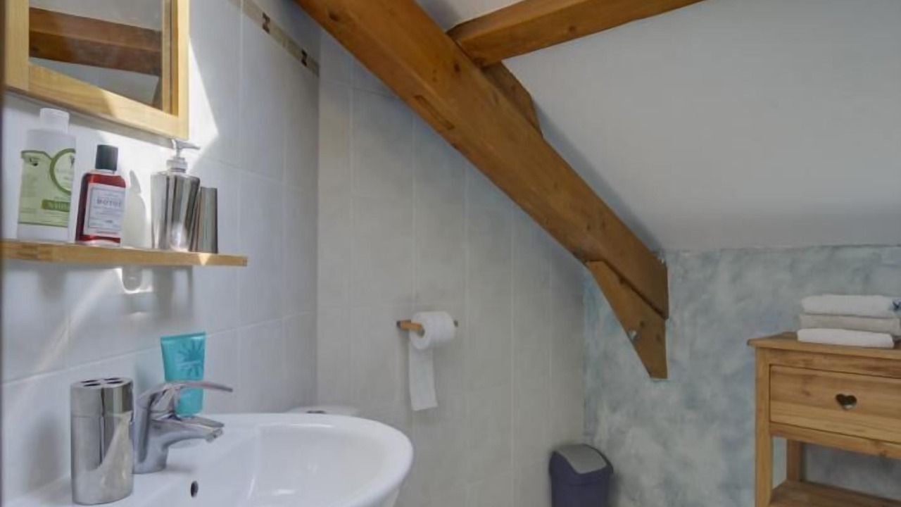 Photo of Bathroom in Arbin