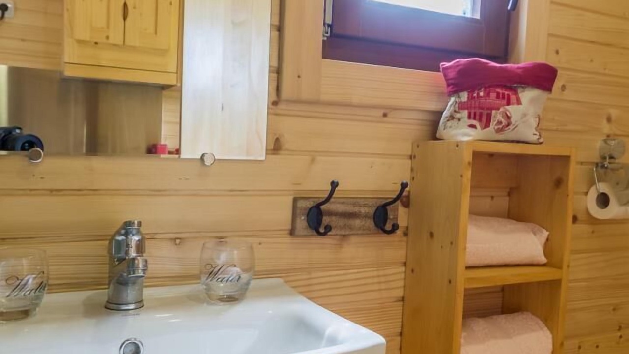 Photo of Bathroom in Allondaz