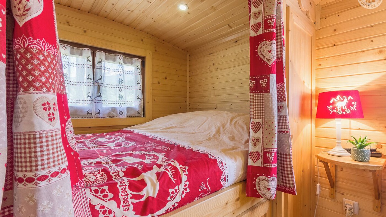 Photo of Bedroom in Allondaz