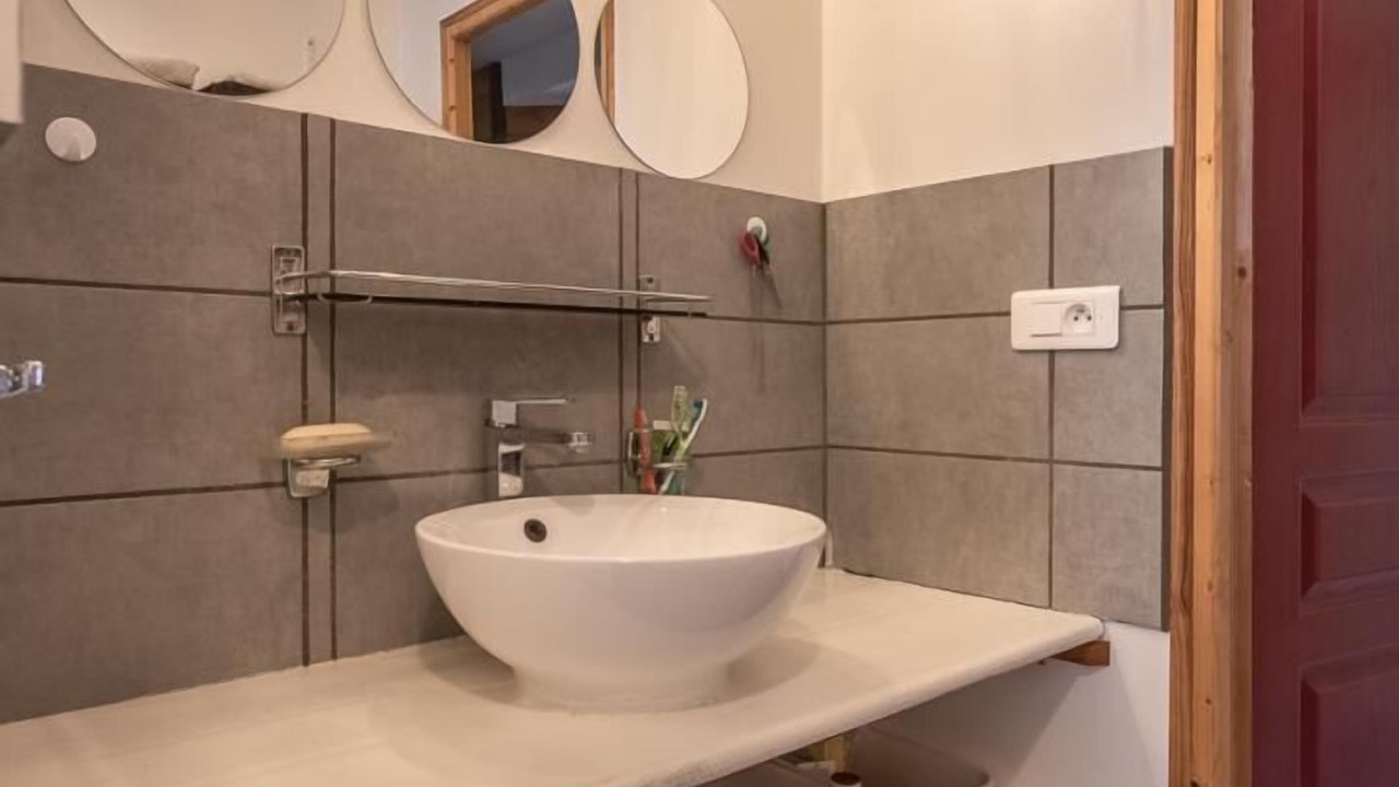 Photo of Bathroom in Les Deserts