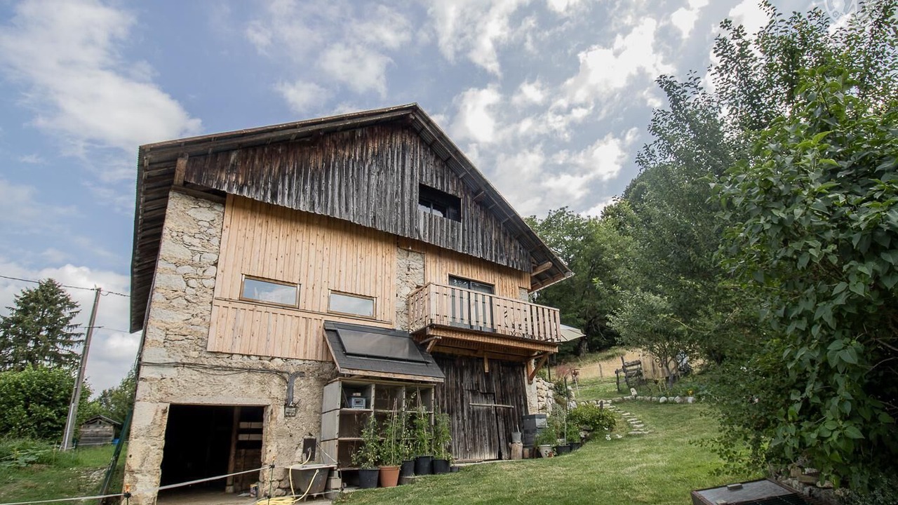 Photo of Outdoor in Corbel