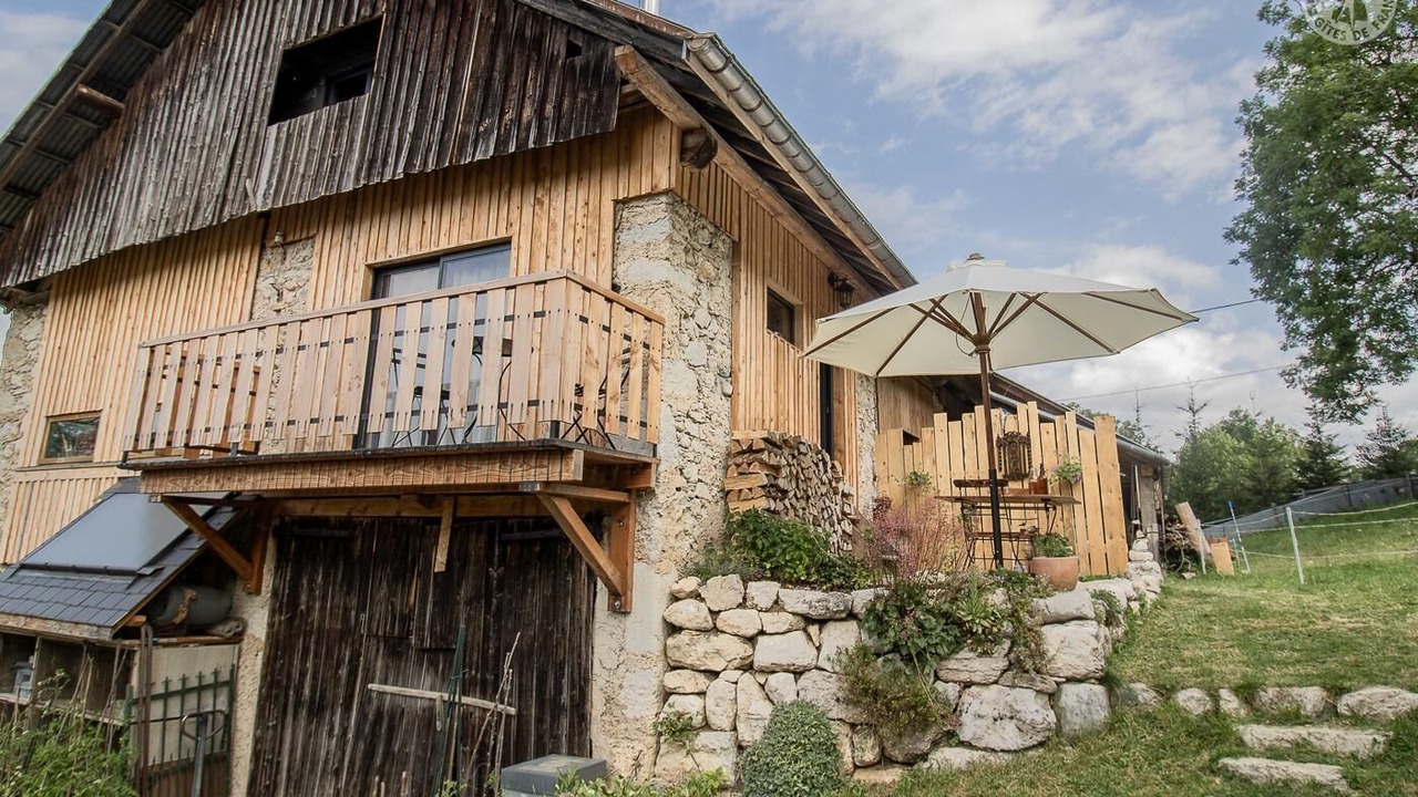 Photo of Outdoor in Corbel