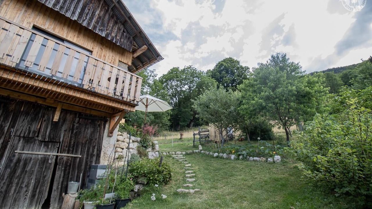 Photo of Outdoor in Corbel