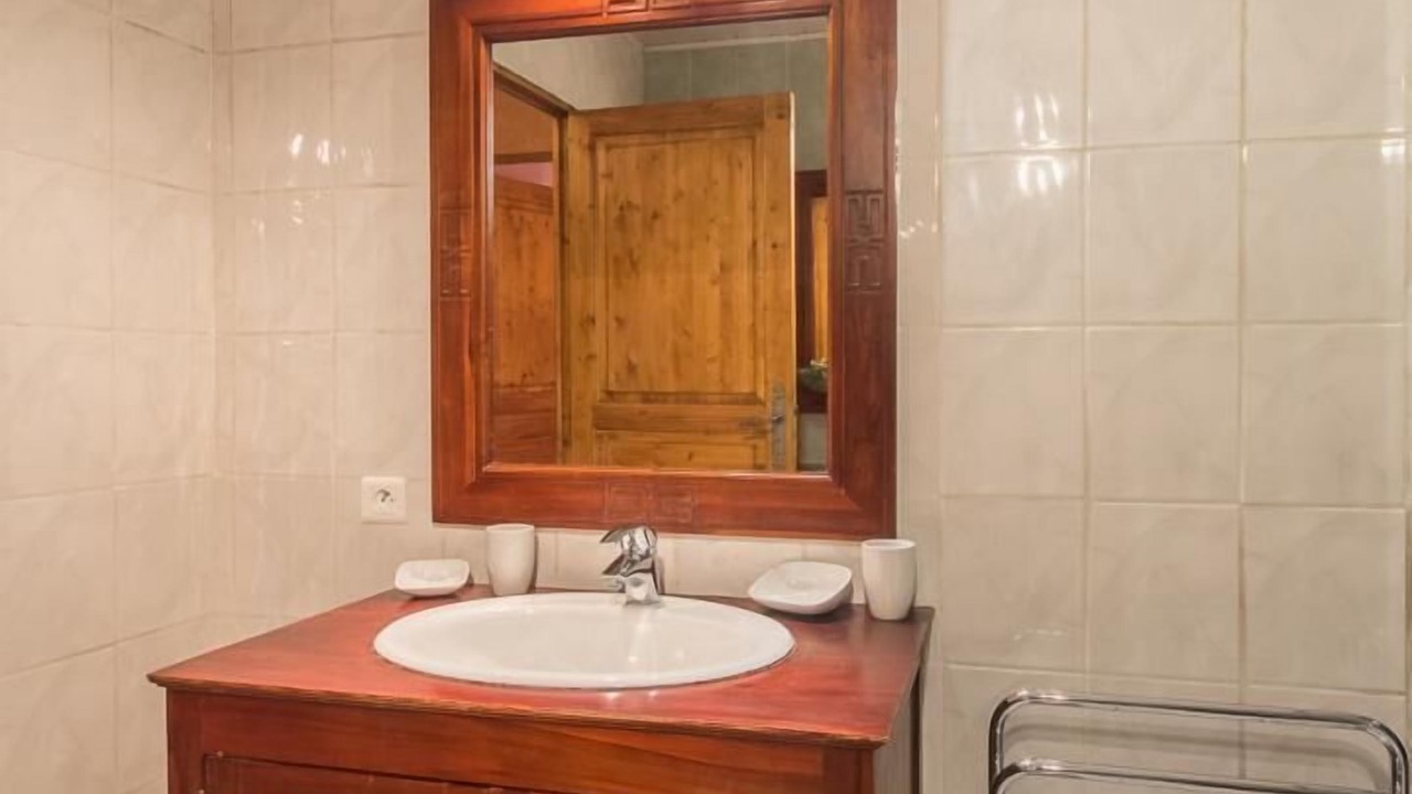 Photo of Bathroom in Thoiry