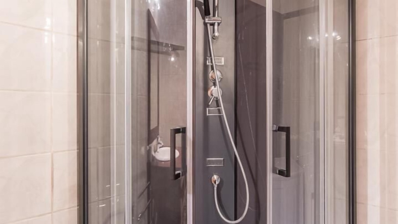 Photo of Bathroom in Thoiry