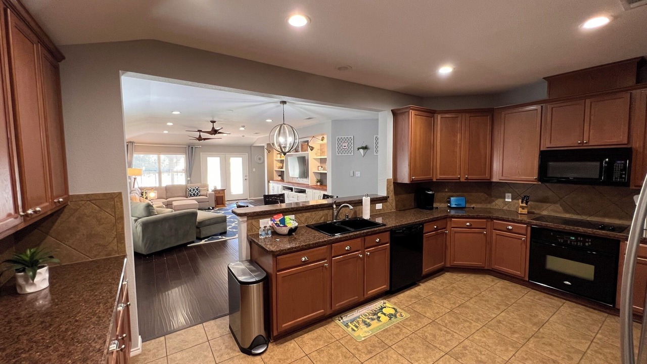 Photo of Kitchen in The Colony
