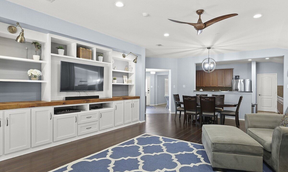 Photo of Livingroom in The Colony