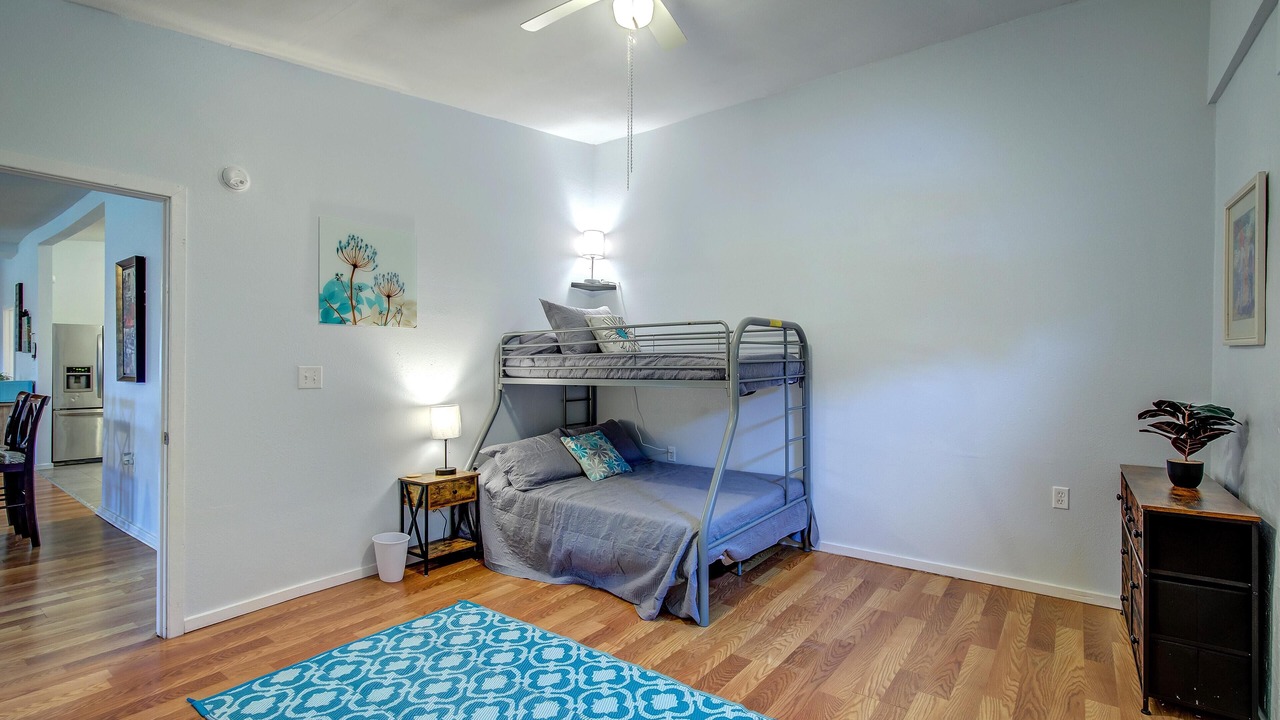 Photo of Bedroom in Miller Grove