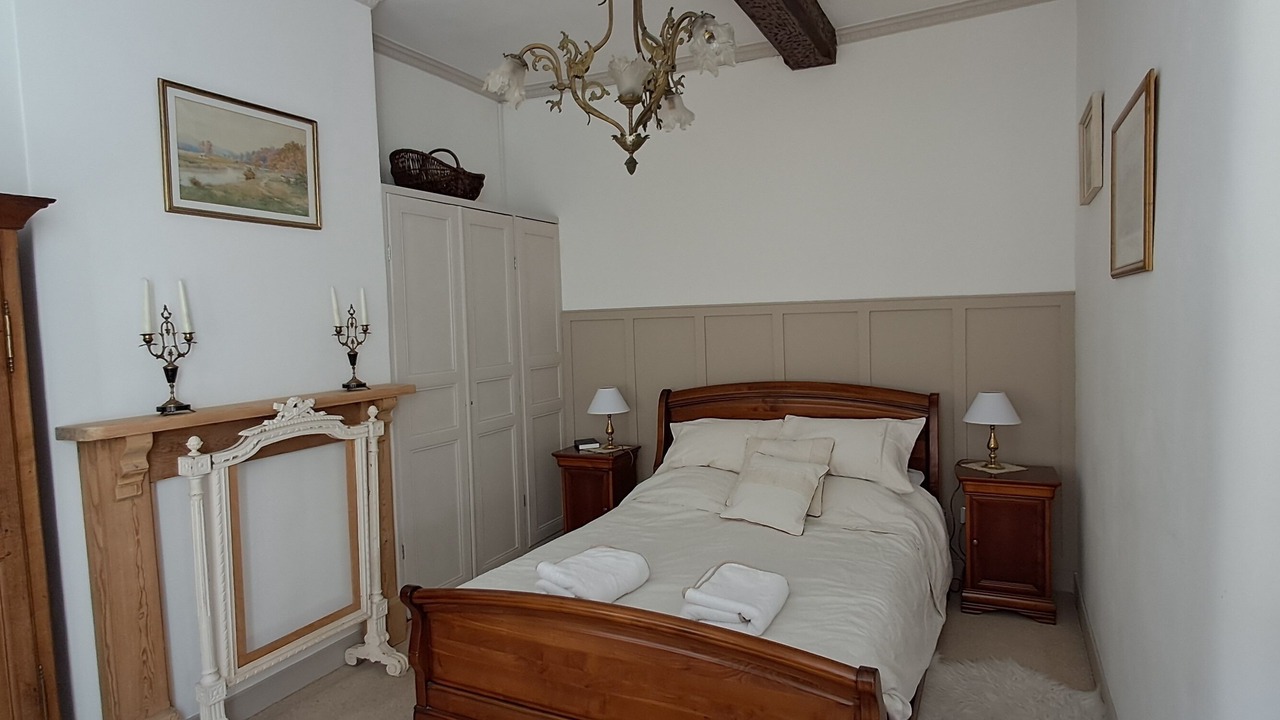 Photo of Bedroom in Saint-Omer