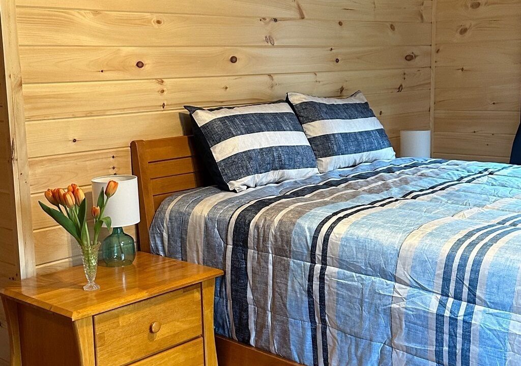 Photo of Others in Mac Mahan