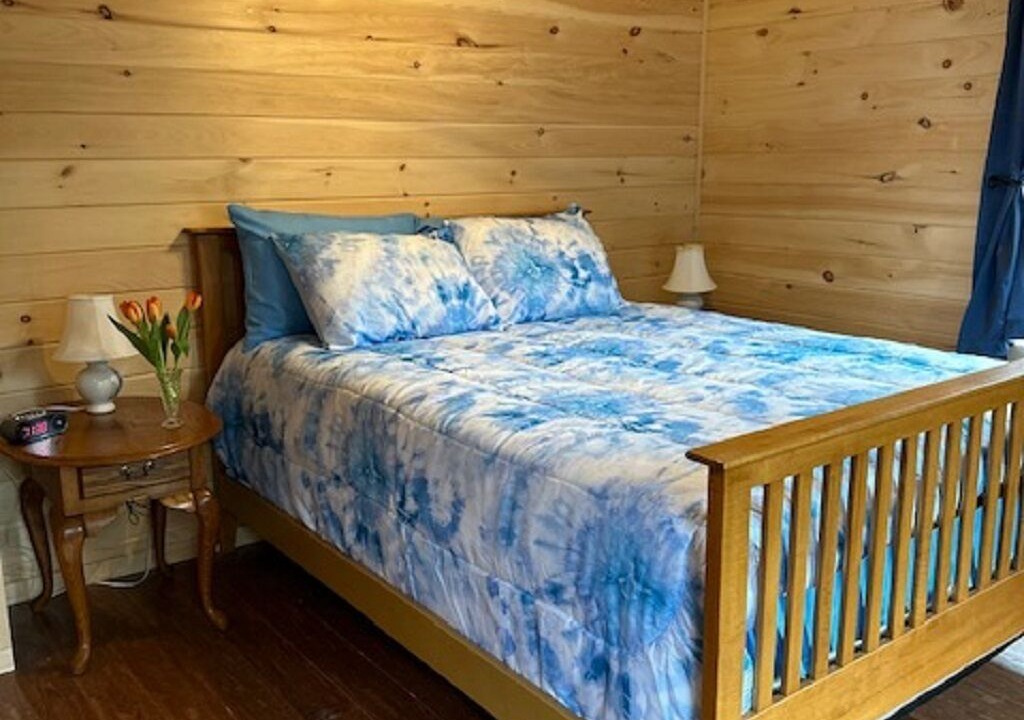 Photo of Bedroom in Mac Mahan