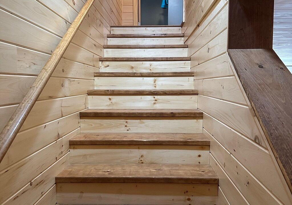 Photo of Others in Mac Mahan