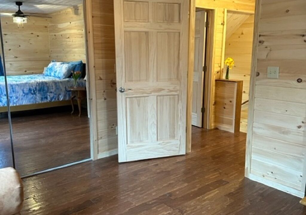 Photo of Bedroom in Mac Mahan