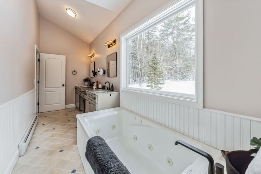 Photo of Others in New London