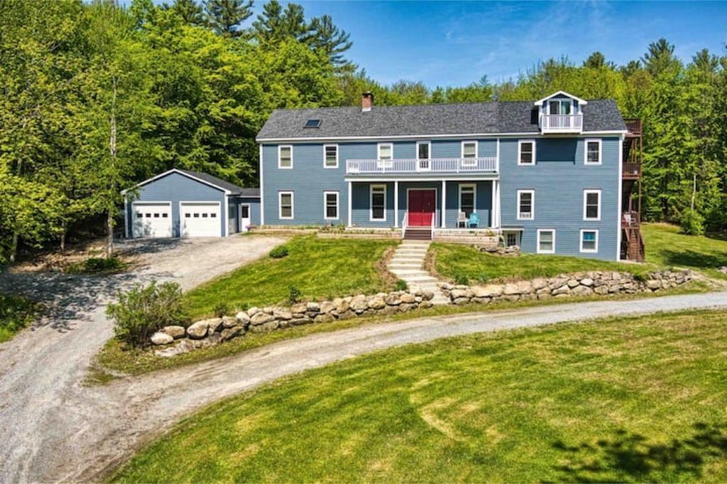 Photo of Outdoor in New London