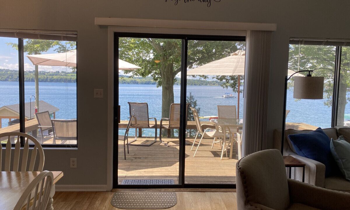 Photo of Livingroom in Skaneateles