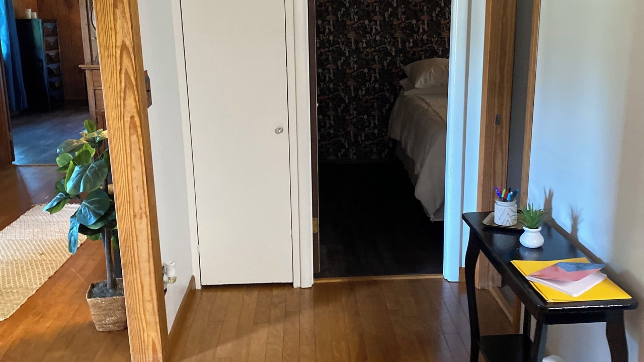 Photo of Bedroom in Higden