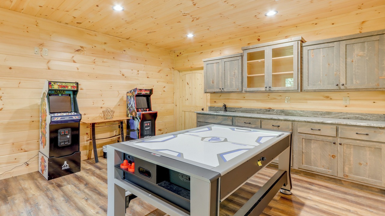 Photo of Bedroom in Mineral Bluff