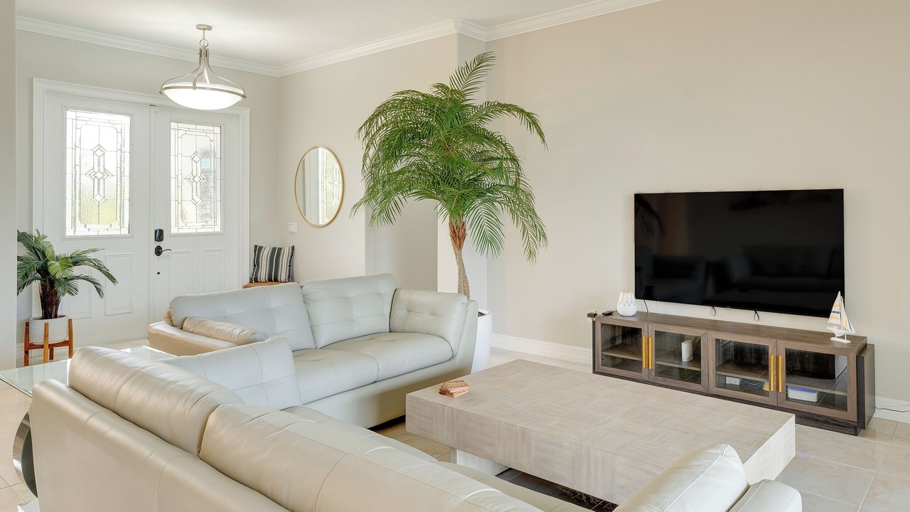 Photo of Livingroom in Port Charlotte