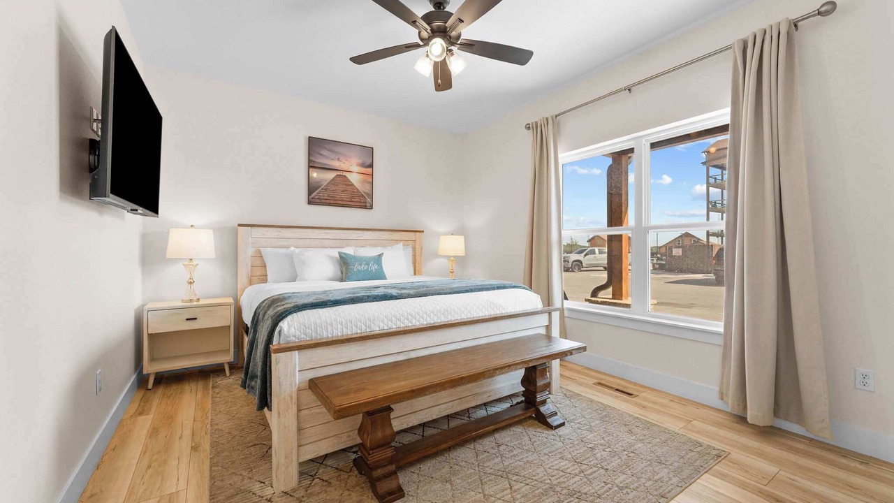 Photo of Bedroom in Kimberling City