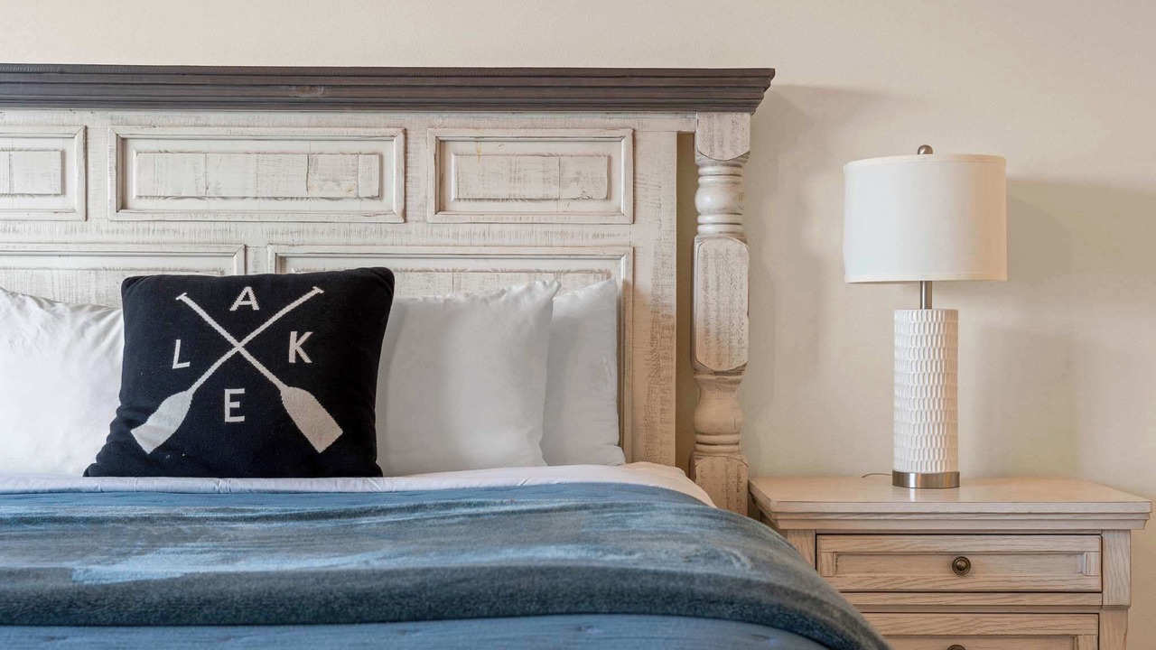 Photo of Bedroom in Kimberling City