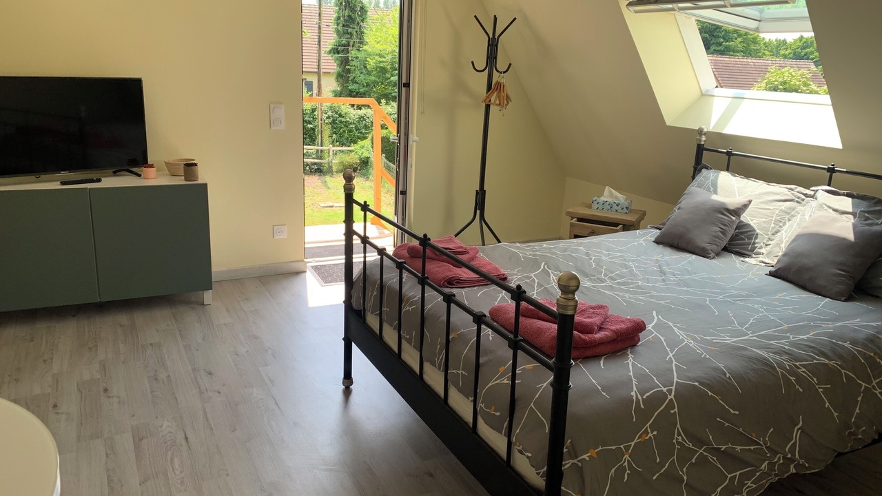 Photo of Bedroom in Hauville