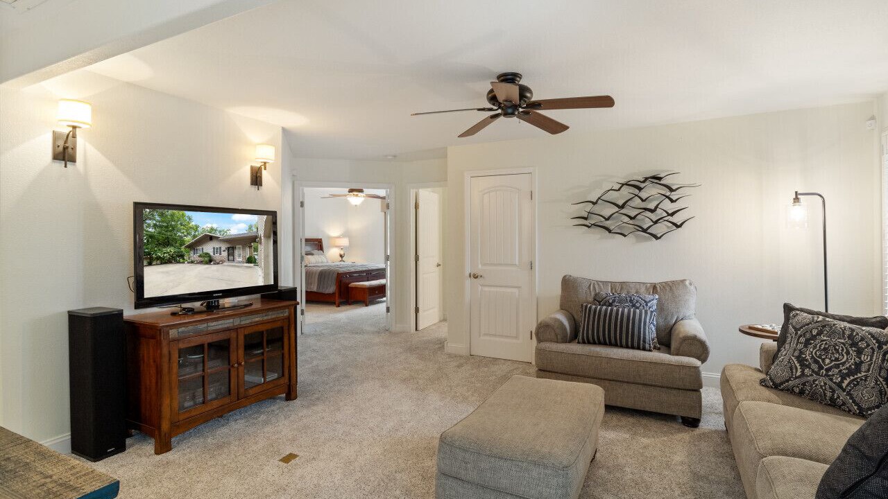 Photo of Others in Linn Creek