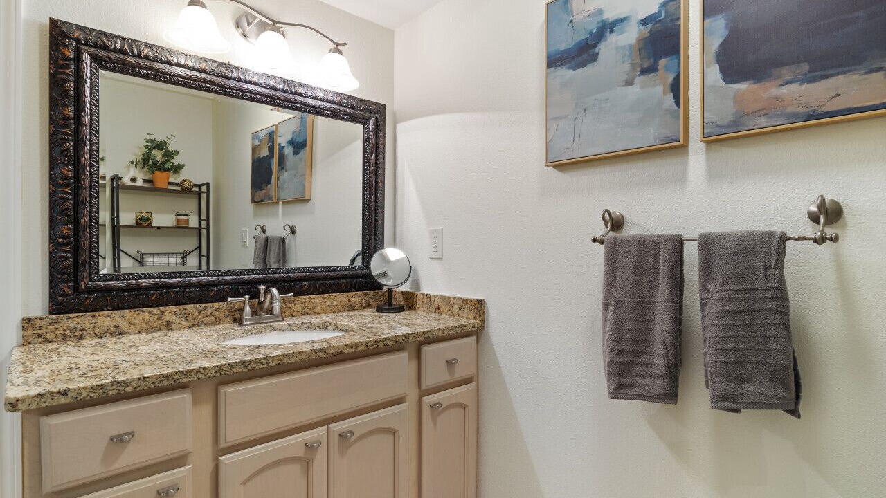Photo of Bathroom in Linn Creek